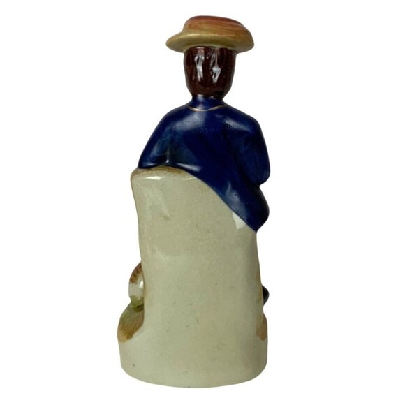 Vintage English Staffordshire Sailor and Dog Ceramic Figurine - Picture 3 of 9